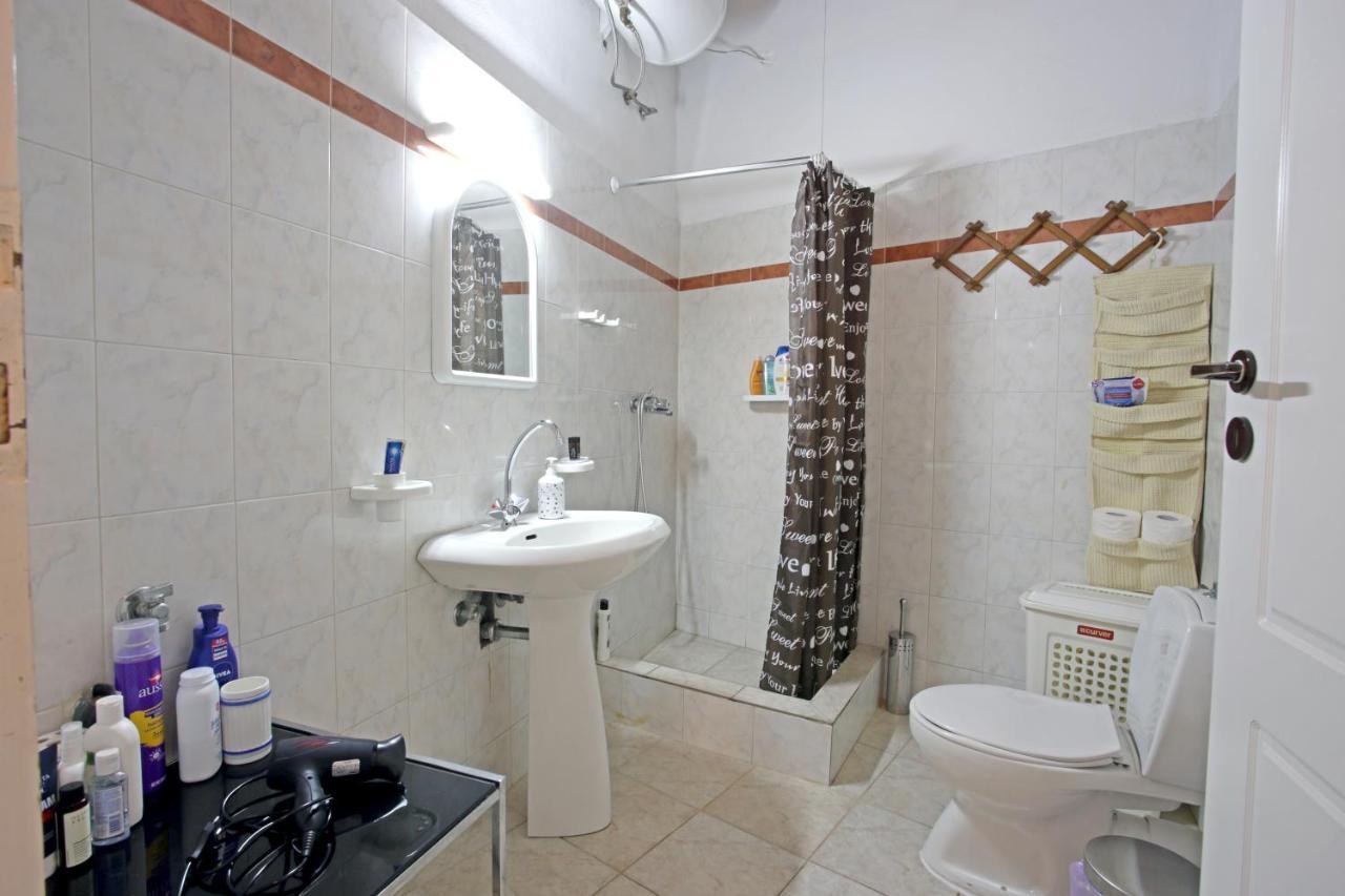 House Near The Athens Airport, Spata. Extérieur photo